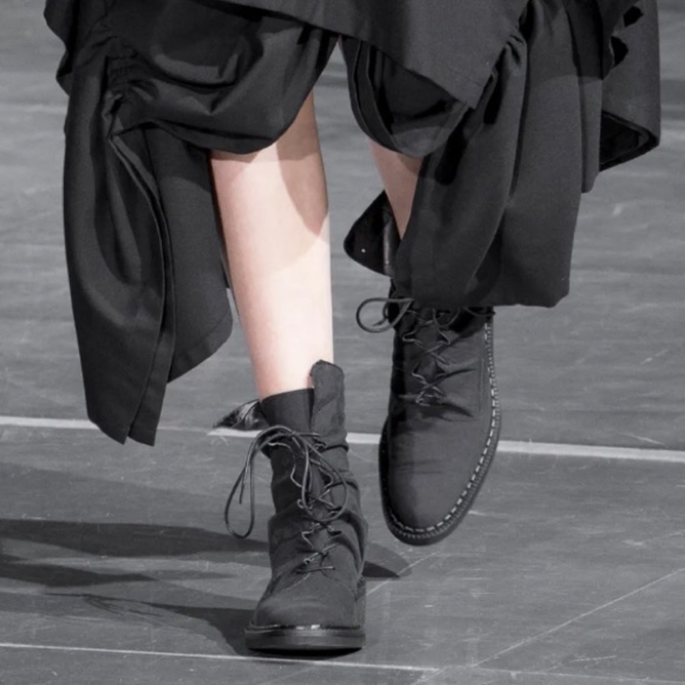 NWOT runway Yohji Yamamoto lace up boots